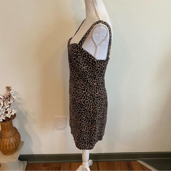 Target Cheetah Print Front Zipper Mini Dress Size Small - Picture 4 of 8